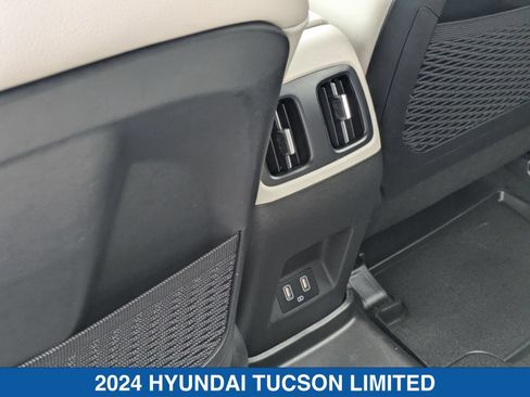 Used 2024 Hyundai Tucson Limited AWD/4WD image 32