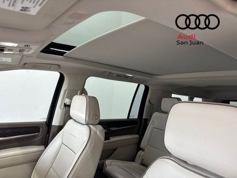 Used 2022 GMC Yukon XL Denali image 27