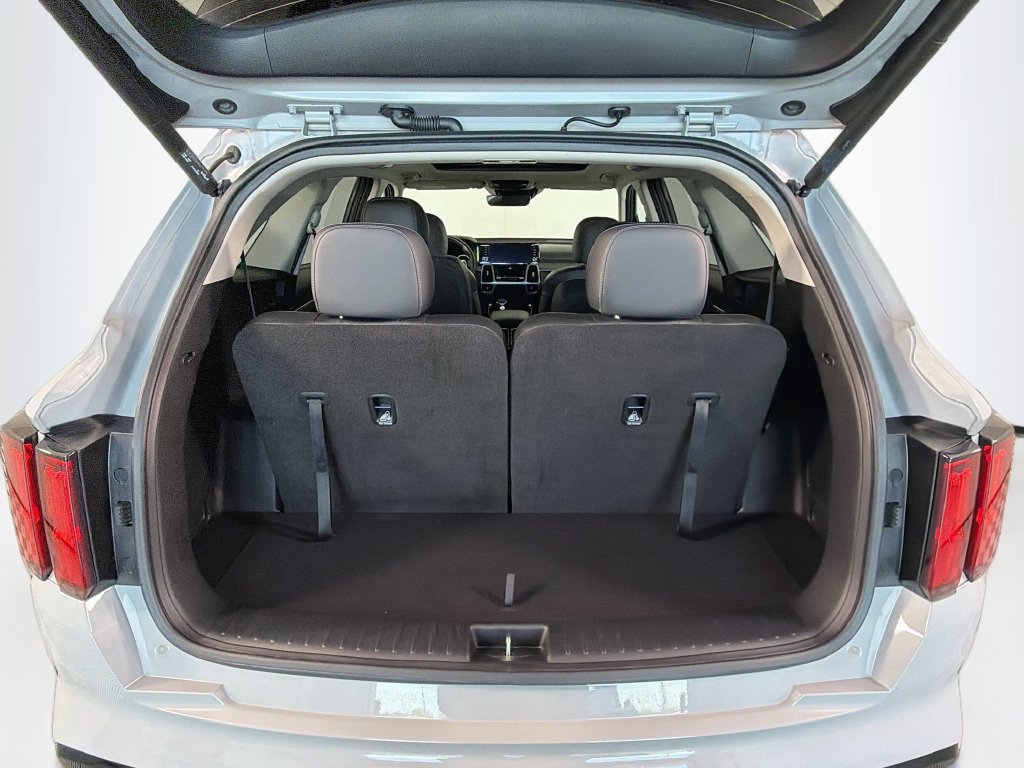 Used 2023 Kia Sorento SX FWD image 30