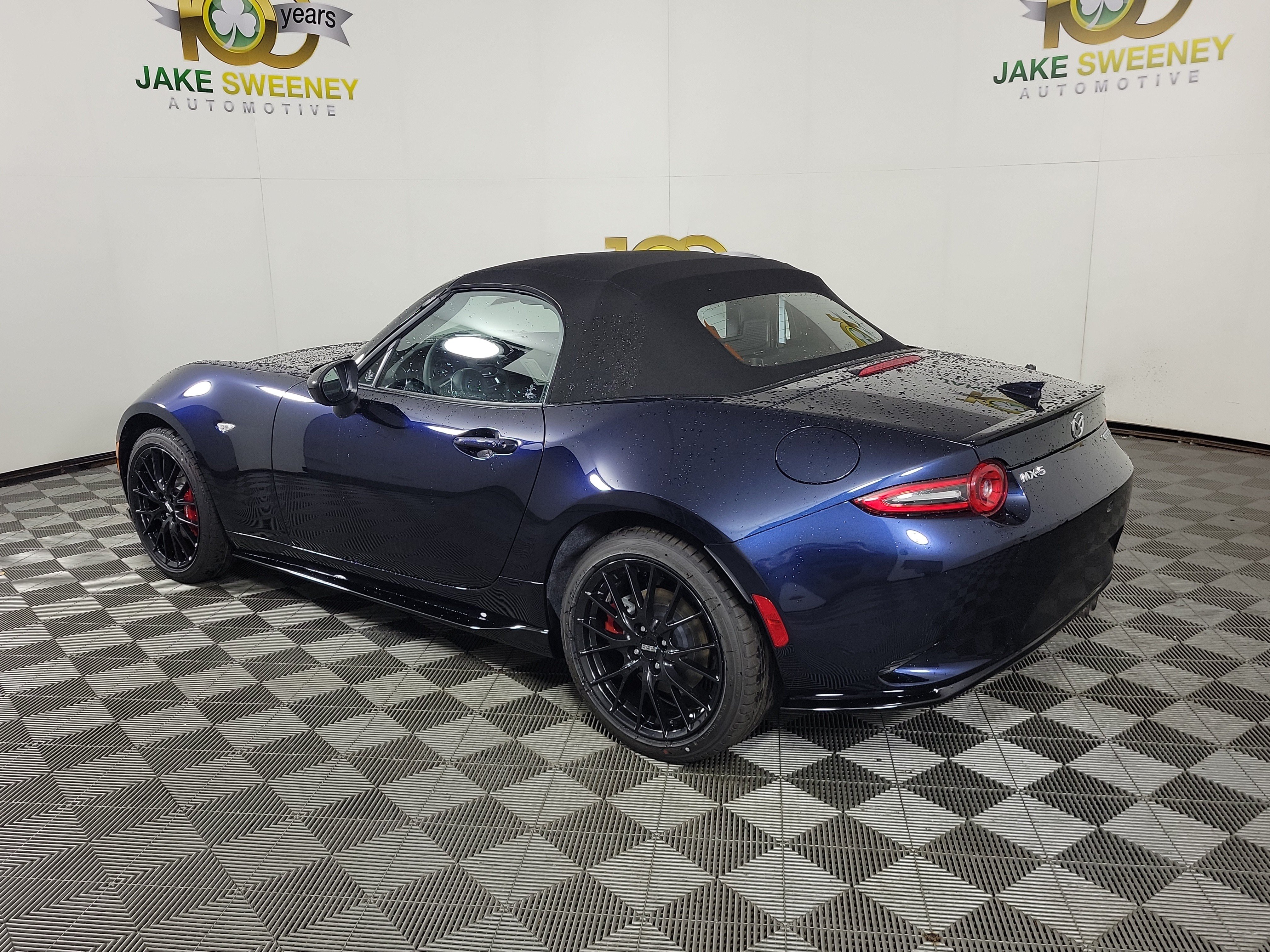 New 2026 MAZDA MX-5 Miata Club w/ Brembo/BBS/Recaro Package RWD image 6