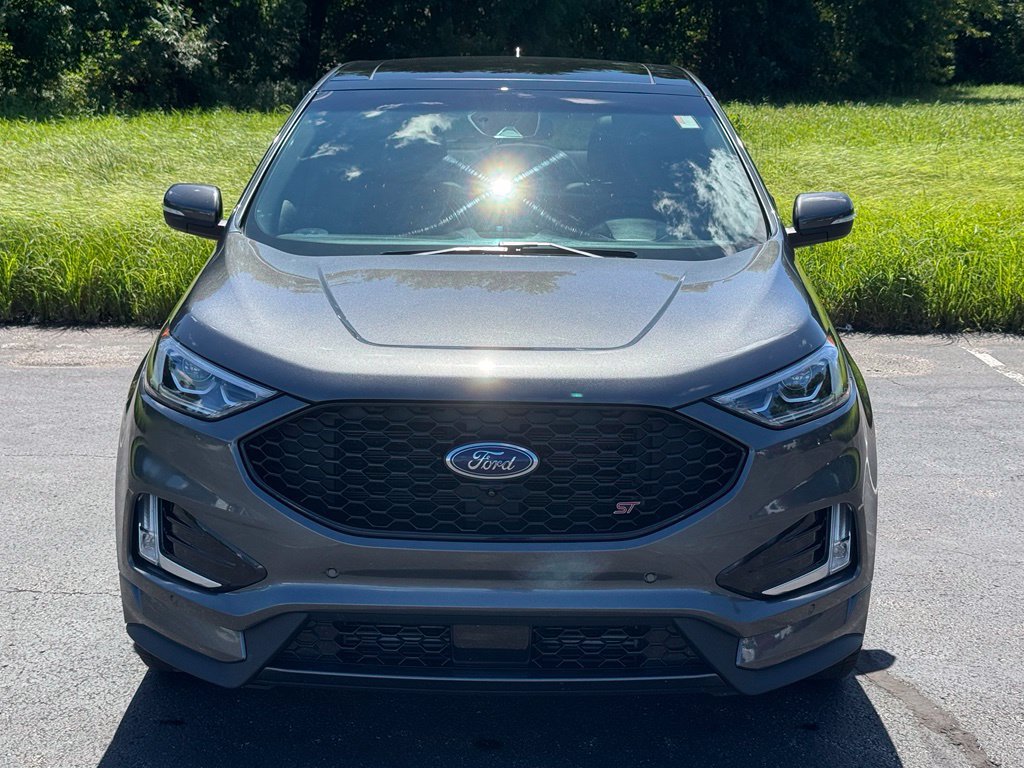 Certified 2020 Ford Edge ST w/ Equipment Group 401A AWD/4WD image 3