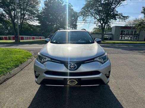 Used 2016 Toyota RAV4 XLE AWD/4WD image 2