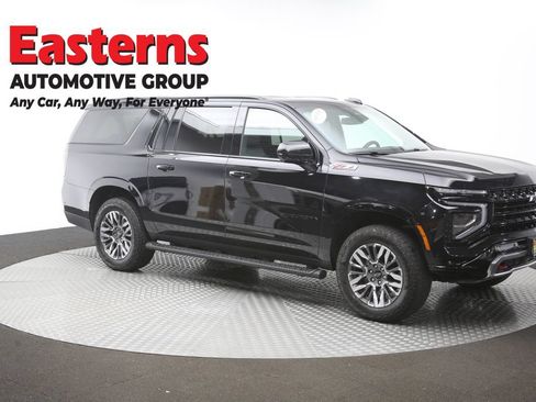Used 2025 Chevrolet Suburban Z71 AWD/4WD image 53