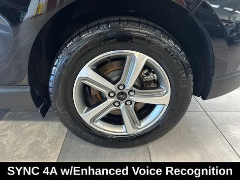 Used 2024 Ford Edge SEL w/ Convenience Package AWD/4WD image 8
