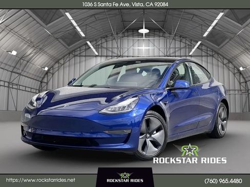 Used 2020 Tesla Model 3 Standard Range RWD image 1