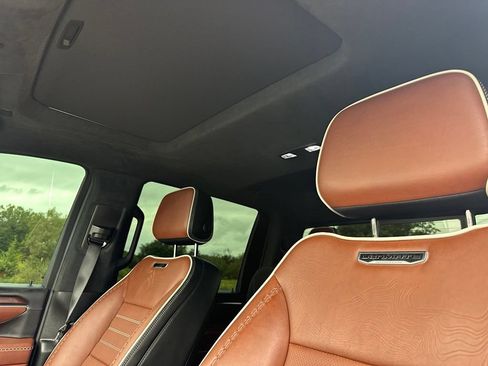 Used 2024 GMC Sierra 2500 Denali Ultimate AWD/4WD image 27