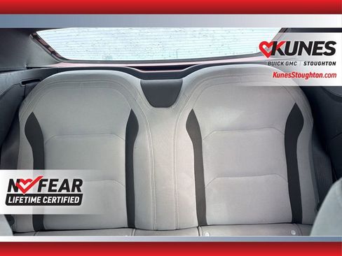 Used 2020 Chevrolet Camaro LT image 33