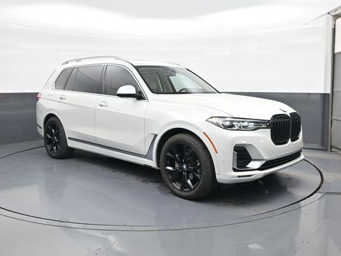 Used 2021 BMW X7 xDrive40i w/ Premium Package AWD/4WD image 1