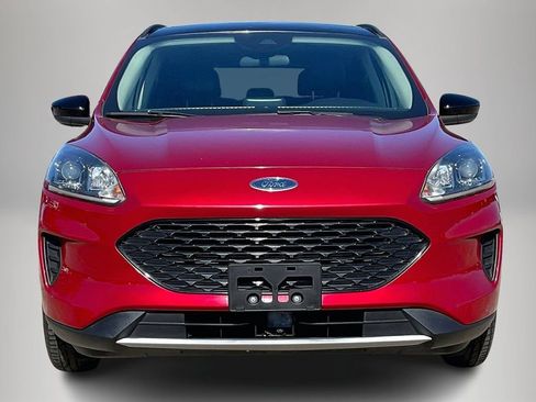 Certified 2020 Ford Escape SE Sport image 3