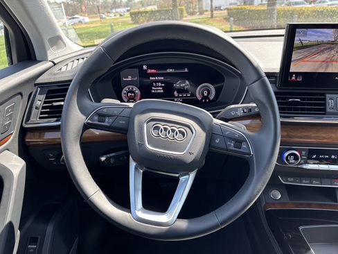 Used 2023 Audi Q5 2.0T Premium Plus w/ Premium Plus Package image 18