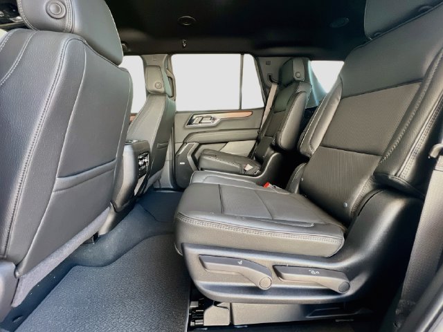 New 2026 GMC Yukon Denali AWD/4WD image 17