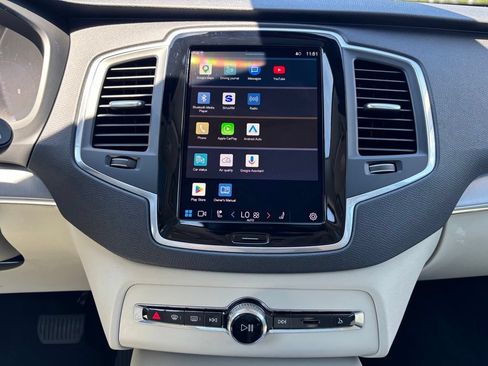 Certified 2024 Volvo XC90 B5 Core w/ Climate Package AWD/4WD image 10