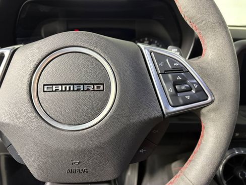 Used 2020 Chevrolet Camaro ZL1 image 23