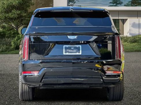 New 2025 Cadillac Escalade IQ Sport 1 w/ LPO, ONYX Package image 5
