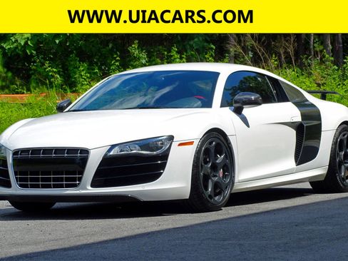 Used 2012 Audi R8 V10 image 3