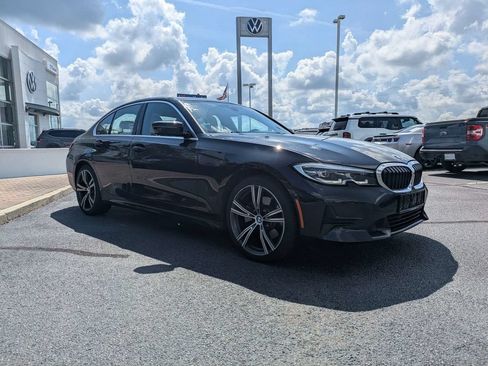 Used 2021 BMW 330i xDrive Sedan AWD/4WD image 3
