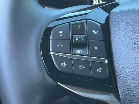 New 2026 Ford Explorer Platinum image 23