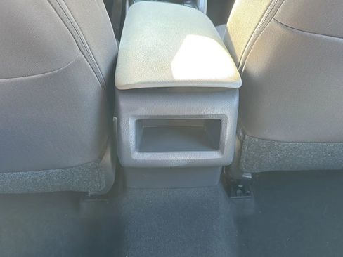 Used 2020 Toyota Camry LE image 25