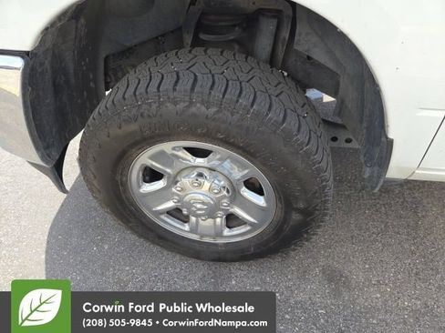 Used 2019 RAM 2500 Tradesman w/ Chrome Appearance Group AWD/4WD image 18