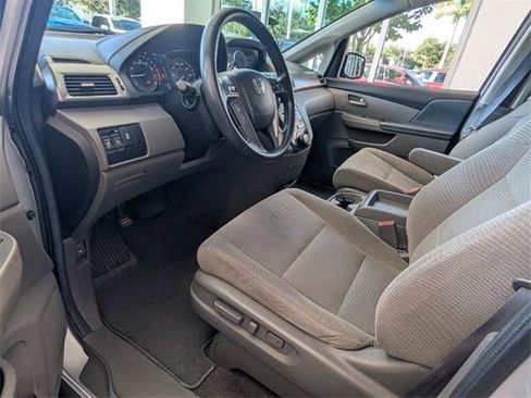 Used 2012 Honda Odyssey EX image 7