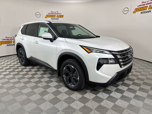 New 2026 Nissan Rogue SV image 8