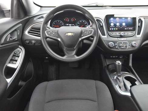 Used 2019 Chevrolet Malibu LS w/ LPO, Convenience Package 1 FWD image 26