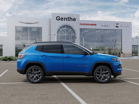 New 2026 Jeep Compass Limited AWD/4WD image 21