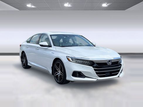 Used 2022 Honda Accord Touring image 7