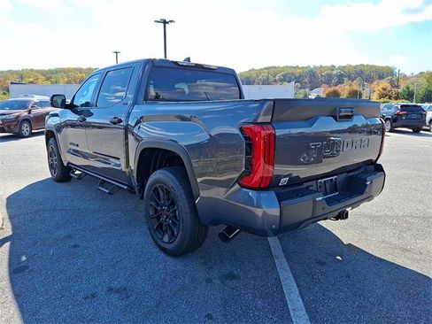 New 2026 Toyota Tundra SR5 image 3