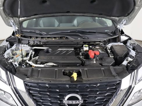 Used 2023 Nissan Rogue SV w/ SV Premium B Package image 19