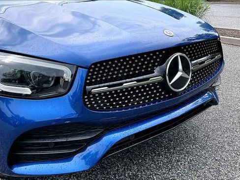 Certified 2022 Mercedes-Benz GLC 300 4MATIC image 6