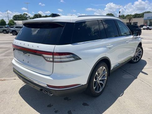 Used 2025 Lincoln Aviator Reserve RWD image 8