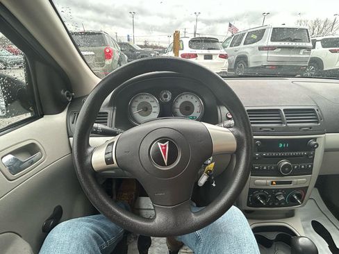 Used 2009 Pontiac G5 image 26