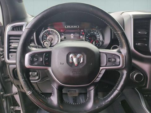 Used 2019 RAM 1500 Big Horn AWD/4WD image 18