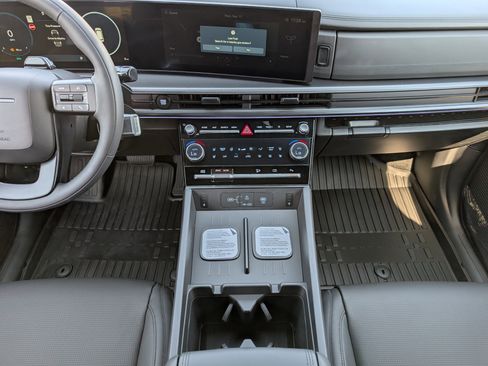 New 2026 Hyundai Santa Fe Calligraphy image 7