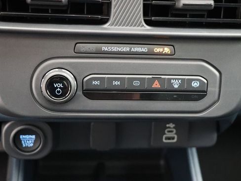 New 2025 Ford Maverick XLT w/ Black Appearance Package image 31