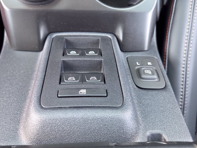 New 2026 Ford Bronco Raptor w/ Interior Carbon Fiber Pack AWD/4WD image 18