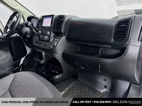 Used 2022 RAM ProMaster 2500 w/ Driver Convenience Group FWD image 26