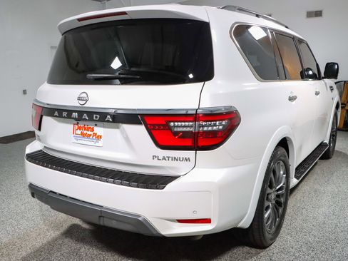 Used 2022 Nissan Armada Platinum image 7