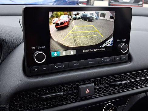 Certified 2023 Honda HR-V LX image 10