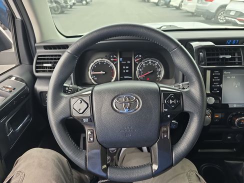 Used 2023 Toyota 4Runner TRD Off-Road AWD/4WD image 14