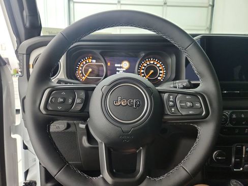 New 2026 Jeep Gladiator Sport AWD/4WD image 21