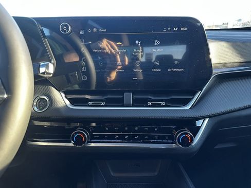 New 2026 Chevrolet Equinox LT w/ Convenience Package II image 10