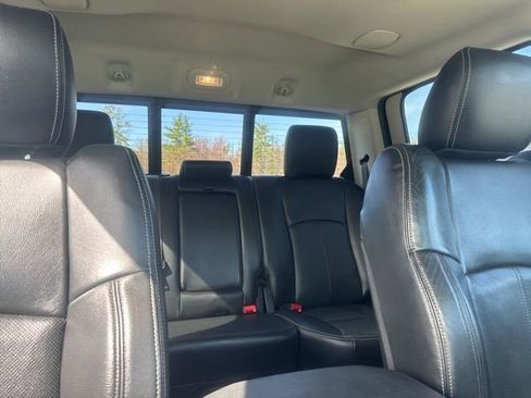 Used 2018 RAM 2500 Laramie w/ Sport Appearance Group AWD/4WD image 44