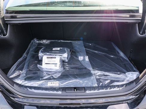 New 2026 Genesis G70 2.5T image 13