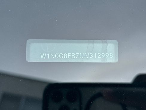 Used 2021 Mercedes-Benz GLC 300 4MATIC image 36