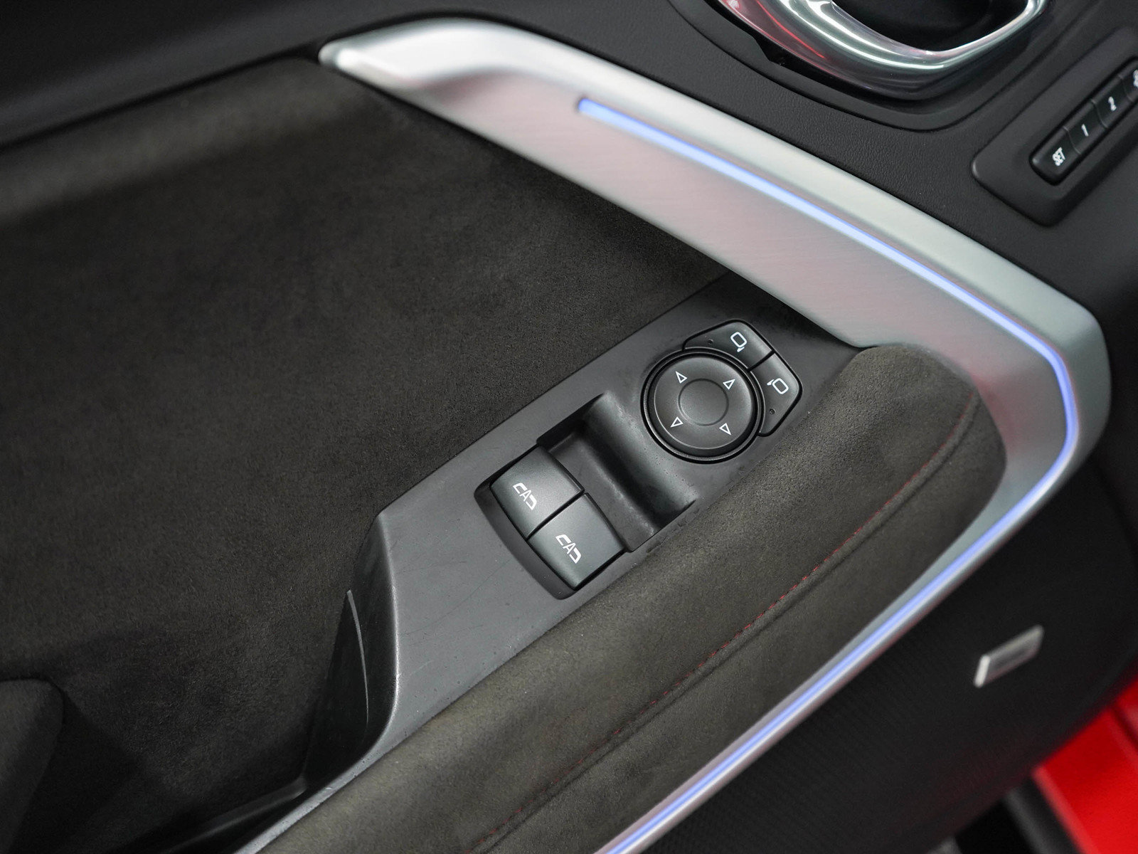 Used 2020 Chevrolet Camaro ZL1 RWD image 15
