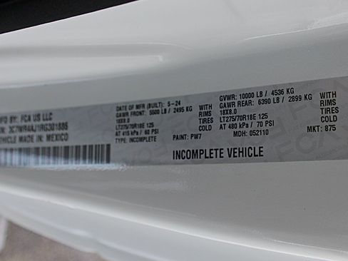 Used 2024 RAM 2500 Tradesman RWD image 32