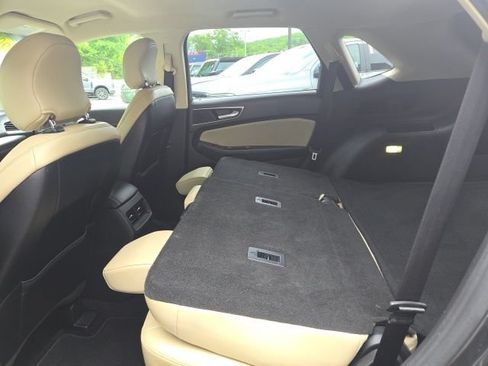 Used 2015 Ford Edge SEL w/ Equipment Group 201A AWD/4WD image 39