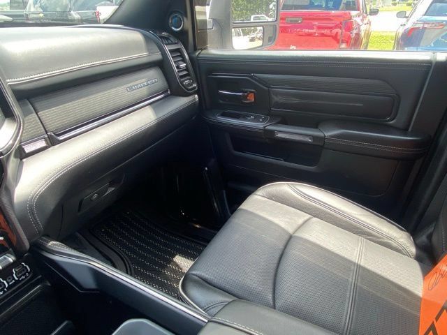 Used 2023 RAM 3500 Limited AWD/4WD image 18
